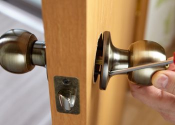 Replacing Door Knobs Can Make Your House More Appealing to Buyers