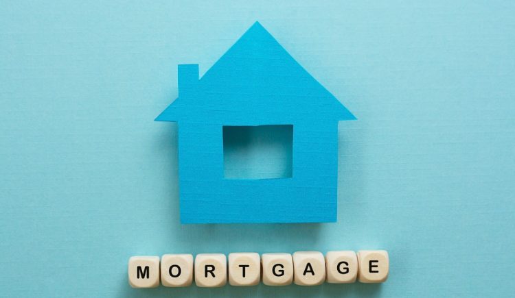 What’s the Difference Between a Mortgage Lender and a Mortgage Broker?