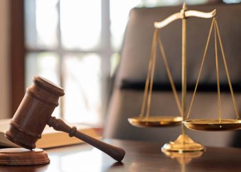 Real Estate Webmasters Claims Courtroom Win After Smarter Agent Folds