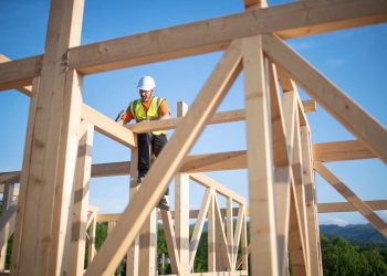 Builder Confidence Plunges on Rising Interest Rates, Growing Affordability Woes