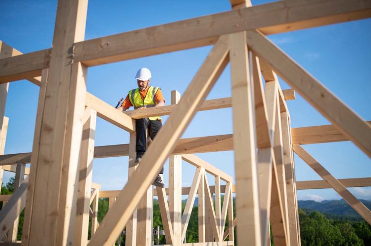 Builder Confidence Plunges on Rising Interest Rates, Growing Affordability Woes