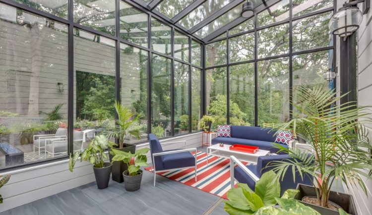 Ideas to Maximize Your Sunroom