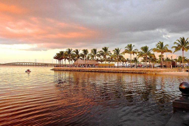 Looking Ahead, Experts Parse ‘Overvalued’ and ‘At-Risk’ Markets