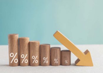 Mortgage Rates Decrease Slightly