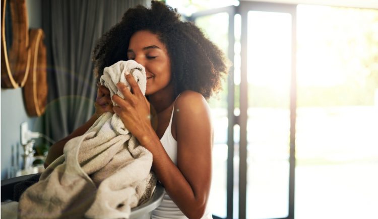 7 Tips to Keep Your Home Smelling Great