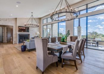 5 Easy, Breezy Staging Ideas for Summer