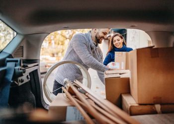 5 Things to Do Before Moving: From Packing to Settling In