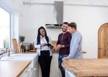 Home Showing Activity Continues to Slow Nationwide as Fewer Buyers Compete for Listings