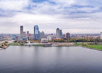 Shorewest, REALTORS® Listing Selected as Finalist in HGTV Ultimate House Hunt 2022