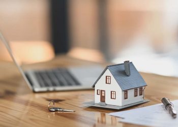 Disruptor Roundup: Pressed by Inventory Shortage, Some Look Off-Market