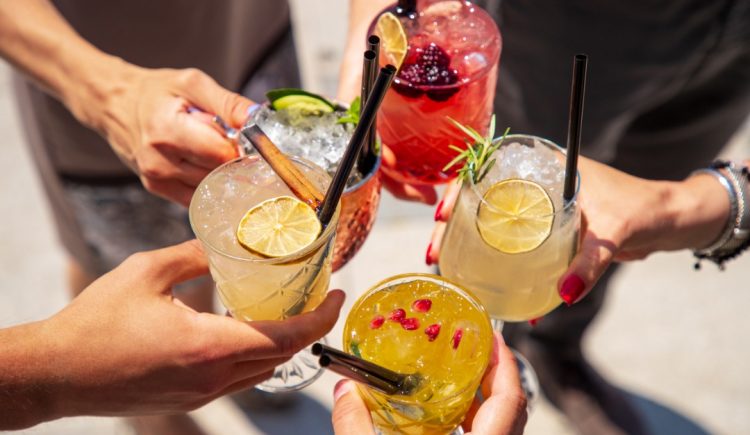 Fun Summer Beverage Ideas for Your Next BBQ