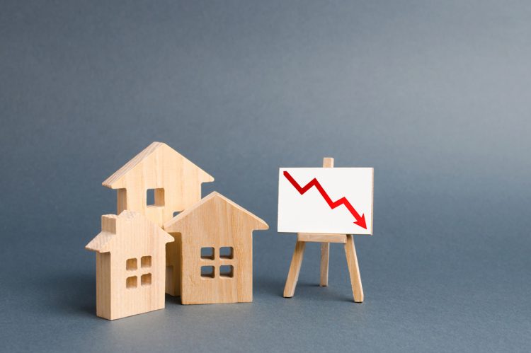 LendingTree Bleeds Amid Broad Mortgage Pullback