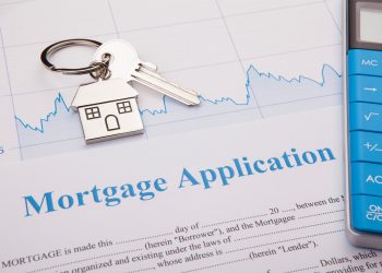 Mortgage Applications Dip to Lowest Level Since February 2000