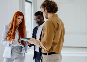 Private Investors Seek Retail Real Estate