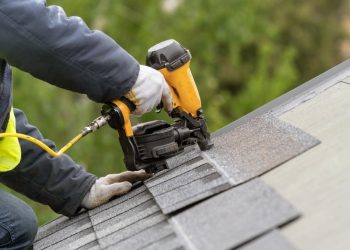 Replacing Your Roof Might Save You Money on Your Homeowners Insurance