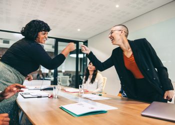 3 Ways to Incentivize Your Team for Greater Sales Success