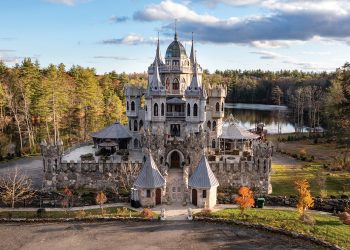 $60 Million Connecticut Property Brings the Gothic Stateside