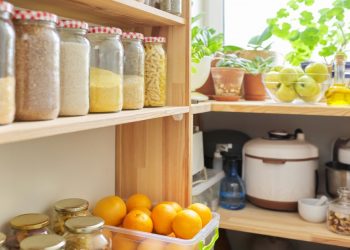 Simple Steps to a Tidy Pantry