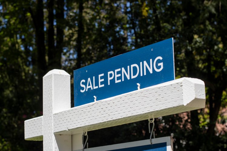 Pending Sales May Show Market Floor