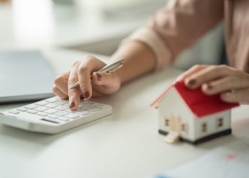 Refinances Fuel Slight Increase in Mortgage Applications This Week