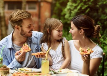 4 Easy Summer Lunch Tips for Families
