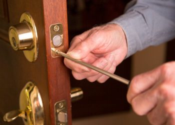 Should You Replace or Refinish Your Front Door?