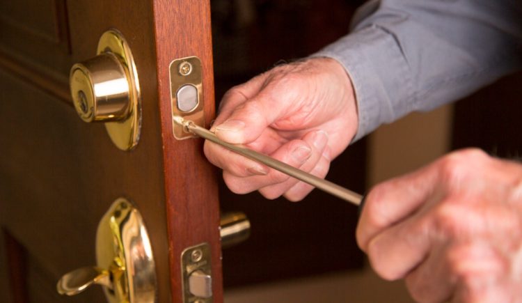 Should You Replace or Refinish Your Front Door?