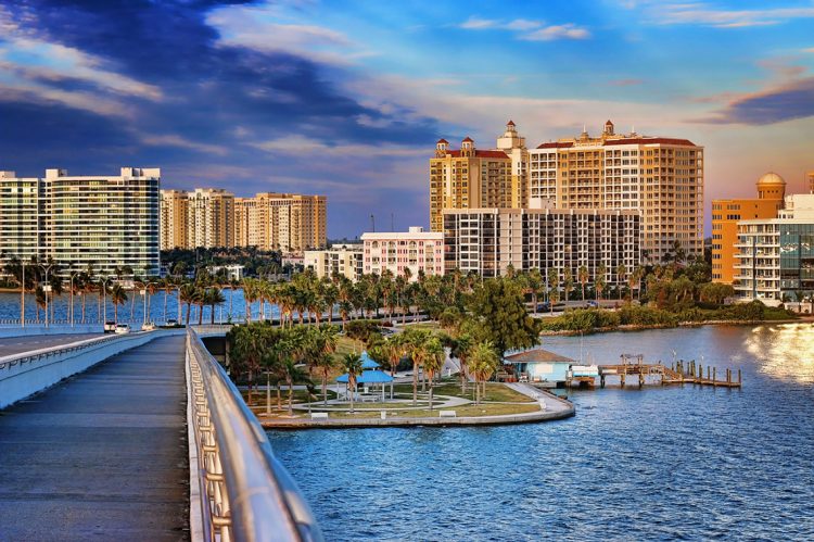 Home Prices Rose Year-Over-Year in 98% of Metro Areas in Q3 2022