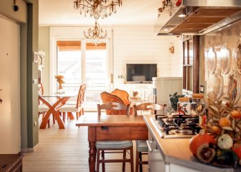 Updating Your Home Decor for Autumn