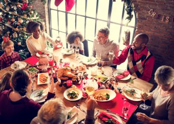 Don’t Be a Grinch! 4 Tips for Holiday Real Estate Conversations