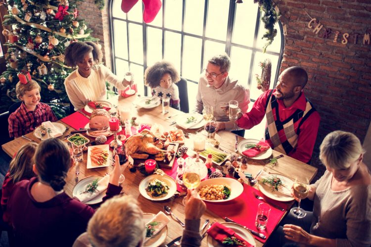 Don’t Be a Grinch! 4 Tips for Holiday Real Estate Conversations