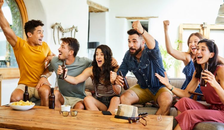 How to Throw the Perfect Game Day Party