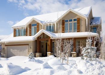 Having a White Christmas Isn’t Cheap: Homes in Snowier States Cost More