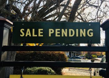 Pending Sales Hit Historic Low, With Some Regional Resilience