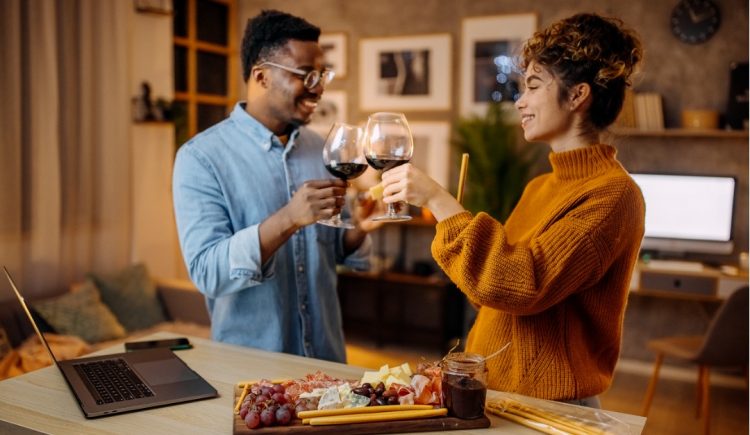 Date Night Ideas to Ignite a Spark