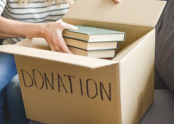 Decluttering? Here’s How to Part With Old Books