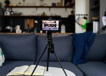 3 Ways to Leverage Real Estate Videos to Win Luxury Listings