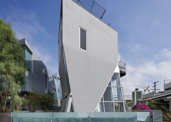 Great Spaces: Tectonic House Takeover