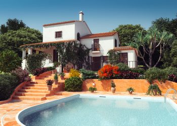 Global Luxury Property Buyers Adapting to Uncertainty, Yet Bullish on Real Estate