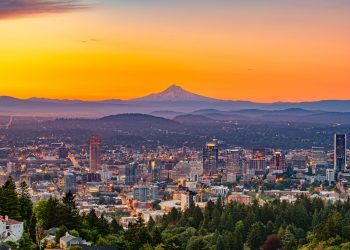 Hustle Culture: Top 10 States People Move to for Work