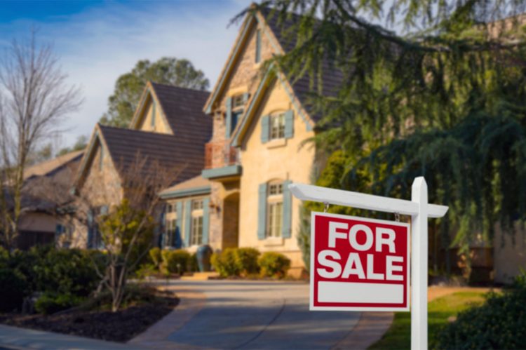 Strategies for Working the 2023 Luxury Real Estate Market