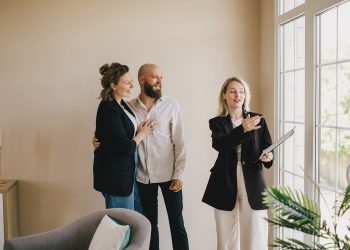 THE PLAYBOOK: Become a Memorable Agent With the ‘Basics’