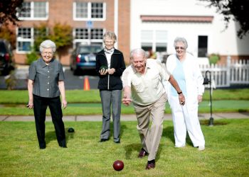 What to Look for in a Retirement Community