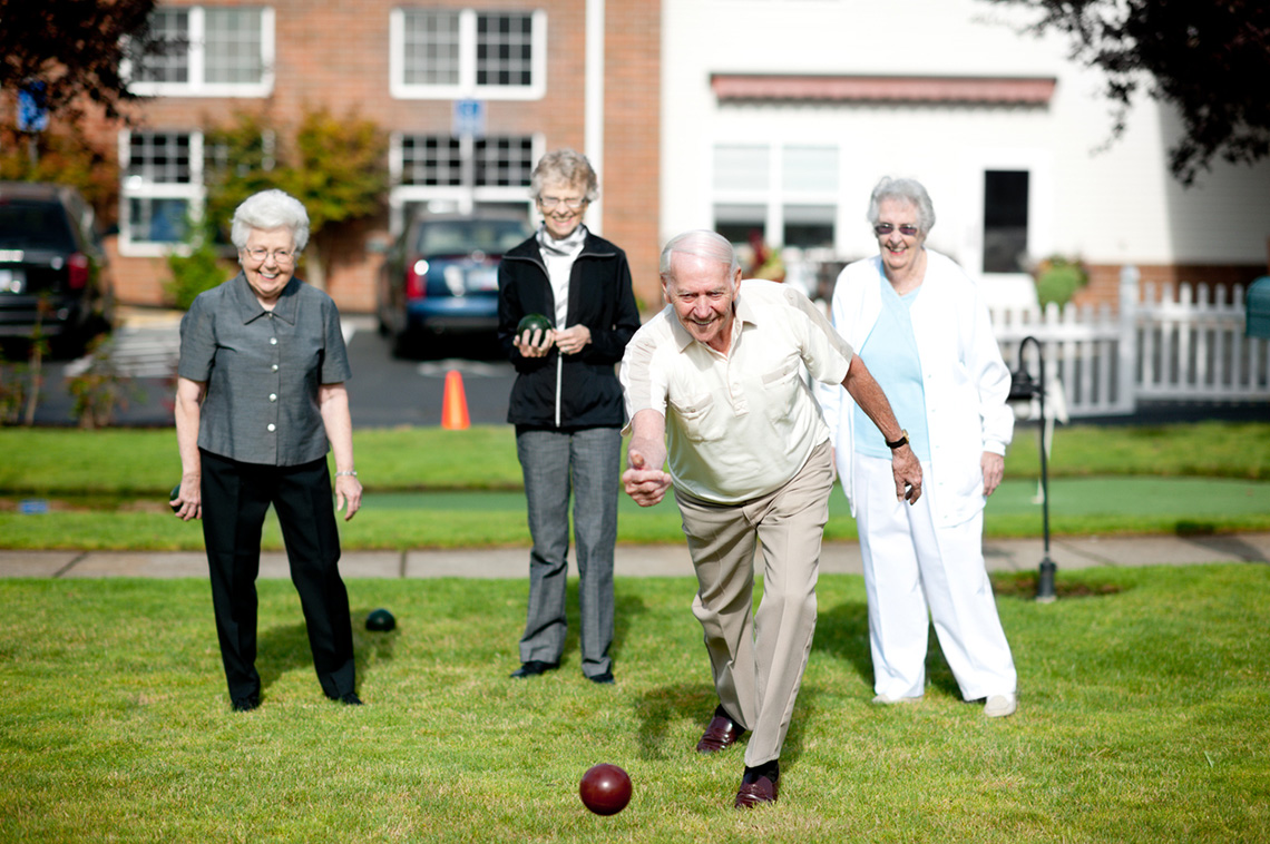 What to Look for in a Retirement Community