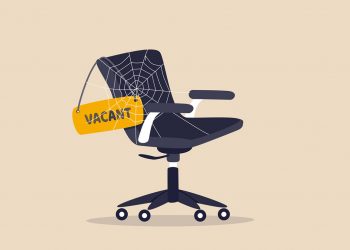 Jobless Claims Fall, but Labor Market Uncertainty Remains