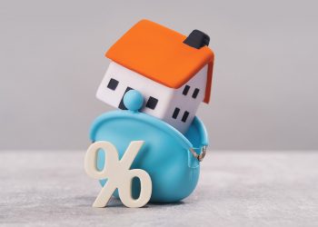 Mortgage Rates Revert, Inch Back Up This Week