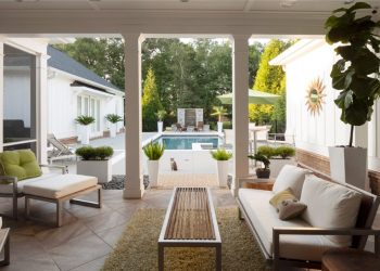 How to Highlight Your Outdoor Space When Selling