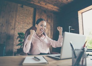 5 Ways for Agents to Remind Themselves of Their Successes