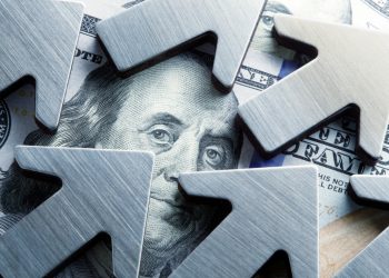 Consumer Spending Sees Slight Increase in May