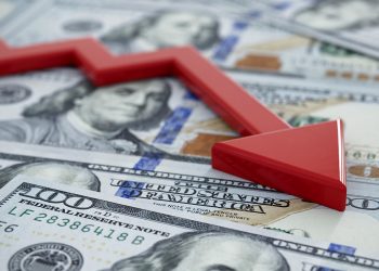 Inflation Dips to New Low Ahead of Key Fed Decision